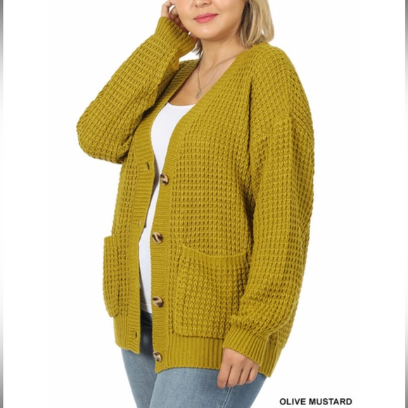 Other - NWOT Olive Mustard Chunky Cardigan